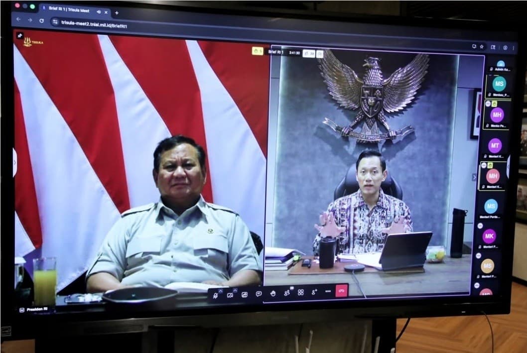 AHY Lapor Prabowo soal Penyelamatan Pantura Jawa-Jaringan Kereta Api Nasional