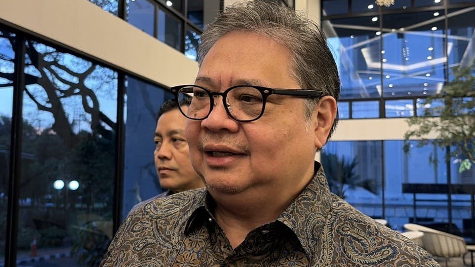 Kala Airlangga Dicecar soal Pembentukan Badan Ekspor dan Pelemahan Rupiah