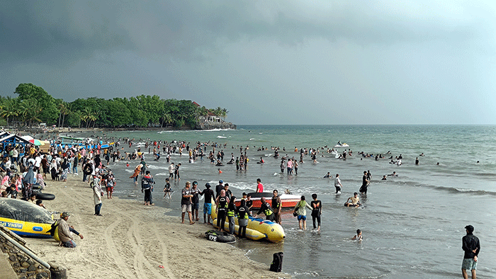 30 Ribu Kendaraan Menuju Wisata Pandeglang pada H+1 Lebaran