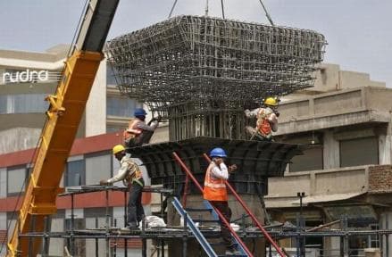 Permenaker 5/2023 Jadi Polemik, Ekonom Dorong Pemerintah Cari Opsi Lain