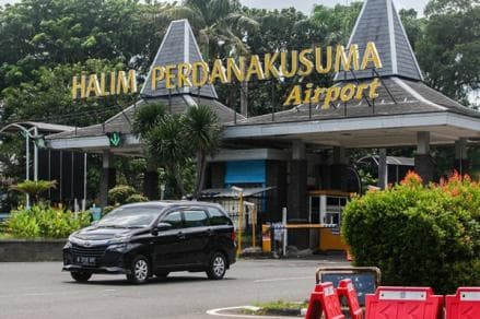 Viral Taksi di Bandara Halim Kemahalan, Kemenhub: Tak Bisa Kita Putuskan, Lahannya Milik TNI