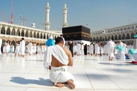 Simak 3 Biaya Umrah dari Eropa: Termahal Rp30 Juta per Orang, Fasilitas Bintang 5