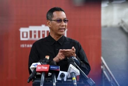 41 Ribu Balita di DKI Terjangkit ISPA, Heru Budi Imbau Kenakan Masker