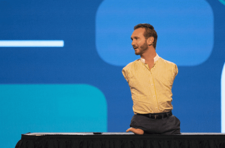 Kisah Inspiratif Nick Vujicic, Miliki Keterbatasan Fisik tapi Bisa Mengubah Hidup Jutaan Orang