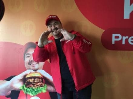 Kisah Inspiratif Nex Carlos: Sukses Berkat Makan, Pernah Kerja di Toko Benang