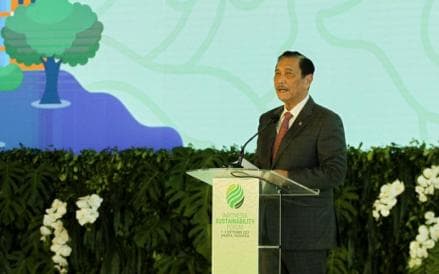 Luhut Beberkan Rencana RI Hilirisasi Pasir Silika, Ini Investor Potensialnya