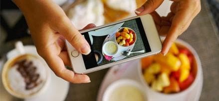 Ide Konten YouTube Modal HP, Salah Satunya Menjadi Food Vlogger