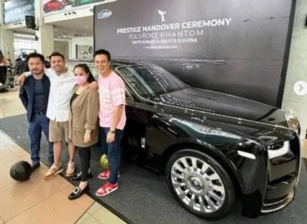 6 Artis Indonesia yang Hobi Koleksi Mobil Mewah, Termasuk Rolls-Royce Milik Raffi Ahmad