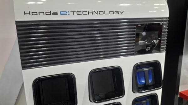 Mulai Dijual, Harga Baterai Motor Listrik Honda Setara BeAT Bekas