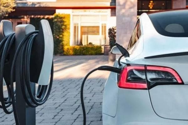 Penjualan Mobil Listrik Global Tumbuh 31 Persen pada 2023, Capai 13,6 Juta