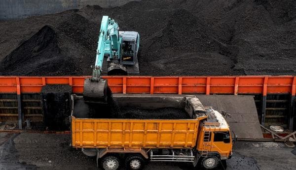 Akuisisi Kariangau Power Tuntas, Emiten Low Tuck Kwong (BYAN) Bisa Hemat Listrik Segini