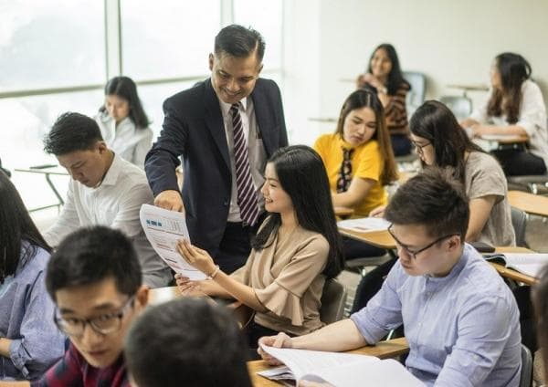 Jurusan Manajemen Bisnis Kerja Apa Saja? Simak Peluangnya