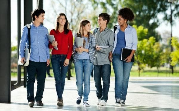 Perkiraan Biaya Kuliah di Luar Negeri di Berbagai Negara