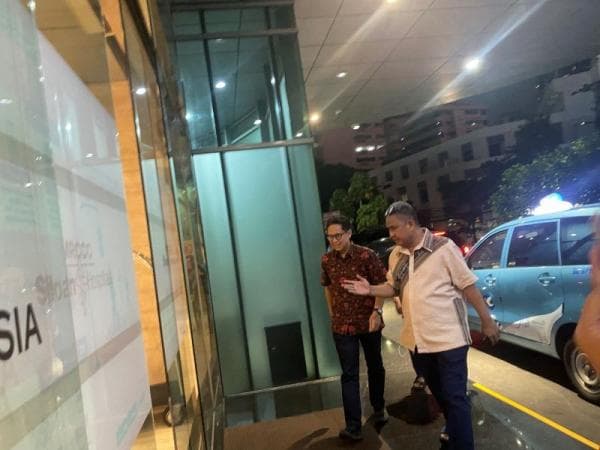 Doni Monardo Meninggal Dunia, Menkes Datangi RS Siloam untuk Melayat