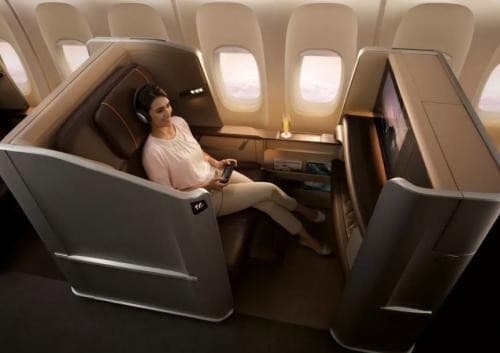 Intip Harga Tiket Pesawat First Class dan Fasilitasnya yang Mewah 