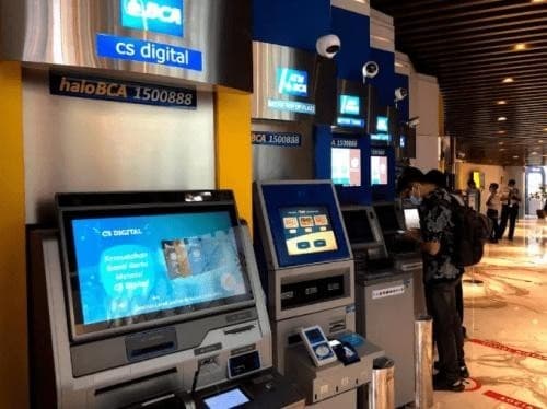 Simak Cara Mudah Cek Mutasi Rekening BCA di ATM