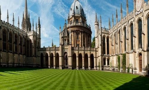 Intip Kisaran Biaya Kuliah di Oxford University dalam Rupiah