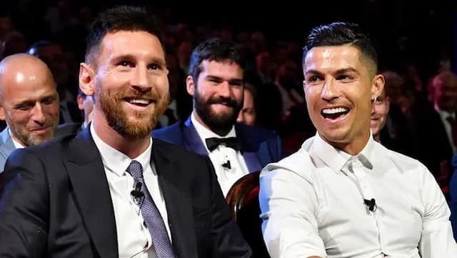 Messi atau Ronaldo? Bintang Premier League Ini Tak Ragu Tentukan GOAT
