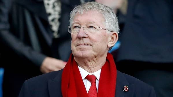 Sir Alex Ferguson Dilarikan ke RS dari Old Trafford jelang MU vs Liverpool, Begini Kondisinya
