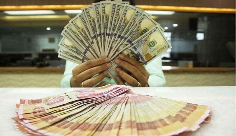 Lesu, Rupiah Hari Ini Ditutup Terkoreksi ke Rp16.828 per Dolar AS