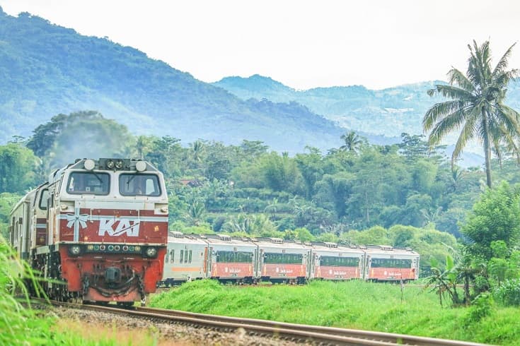 Waspada! Lowongan Kerja KAI Palsu Beredar di TikTok, Begini Modusnya
