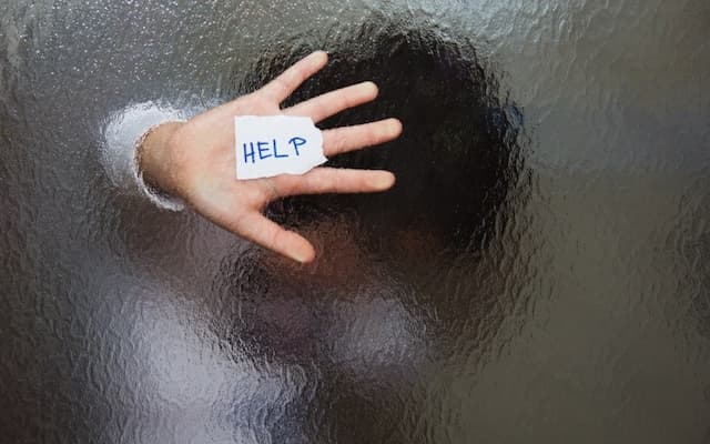 Pangandaran Geger! Oknum Kepsek Digerebek dalam Penginapan Bersama 5 Gadis Sekaligus