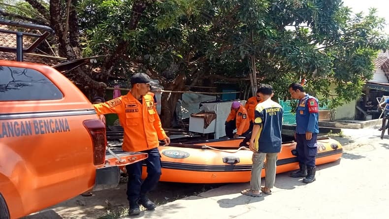 Petaka Liburan, Sepasang Kekasih asal Makassar Hilang Terseret Air Bah di Maros
