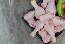Harga Pangan Hari Ini 14 Desember 2025, Daging Ayam hingga Beras Naik?