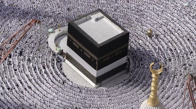 Pemerintah Siapkan Layanan Fast Track Imigrasi untuk Jemaah Haji, Apa Itu?