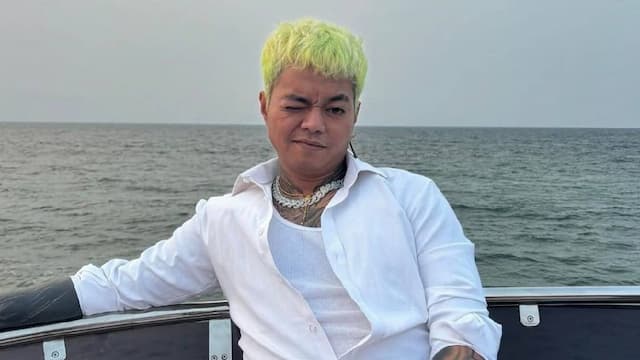 Kondisi Terkini Reza Arap usai Resort Tempatnya Menginap di Sumba Kebakaran