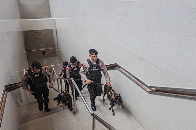 Pastikan Keamanan Natal, Polda Metro Kerahkan Jibom hingga K9 untuk Sterilisasi Gereja