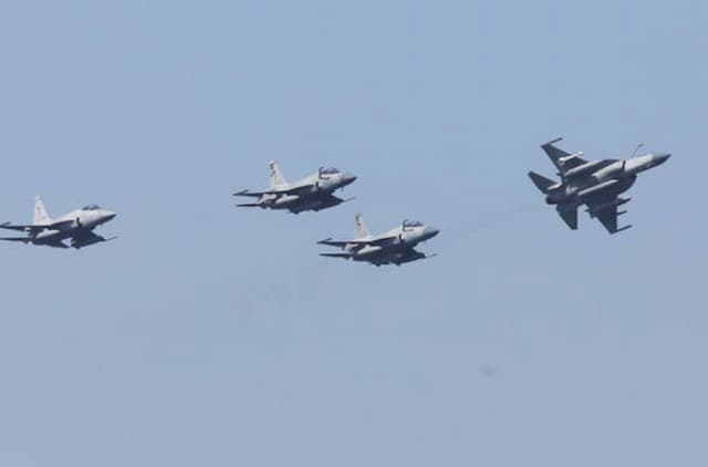 Jet-Jet Tempur Pakistan Bombardir Ibu Kota Kabul Afghanistan