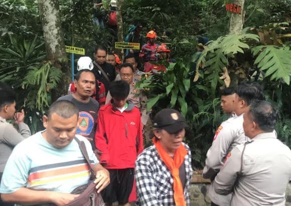 Jalur Pendakian Puncak Mega Gunung Puntang Ditutup Total usai 2 Remaja Terjatuh