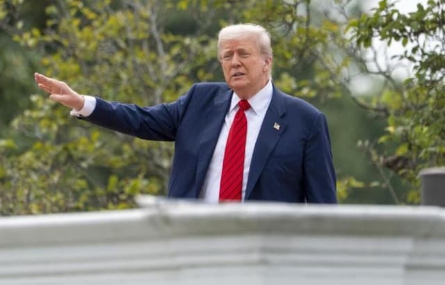 Trump Tak Puas dengan Negosiasi Nuklir Iran: Kita Lihat Saja Apa yang Terjadi