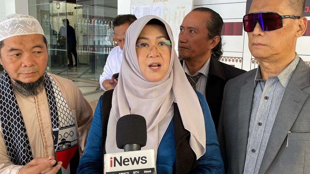 Dokter Tifa Ungkap Keanehan Salinan Ijazah Jokowi dari KPUD Jakarta, Apa Itu?