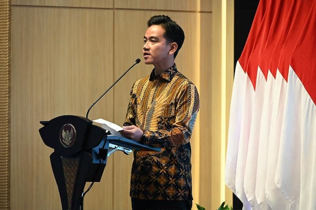 Wapres Gibran Apresiasi Langkah Cepat Gubernur Bali Bersihkan Sampah di Pantai