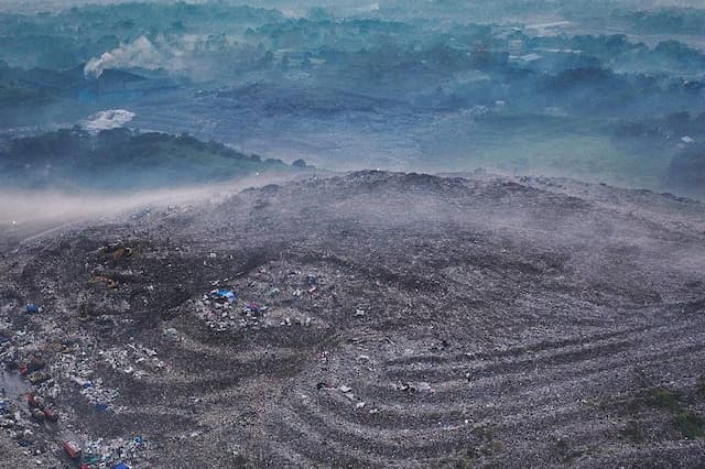 Jakarta Mulai Gerakan Pilih Sampah Hari Ini, Pramono: Bantargebang Tak lagi Diandalkan