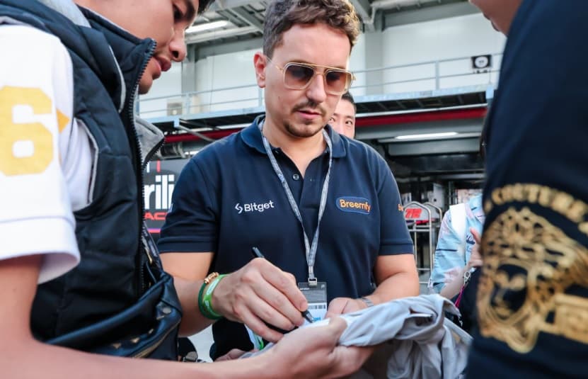 Jorge Lorenzo Jagokan Siapa di MotoGP 2026? Begini Jawabannya