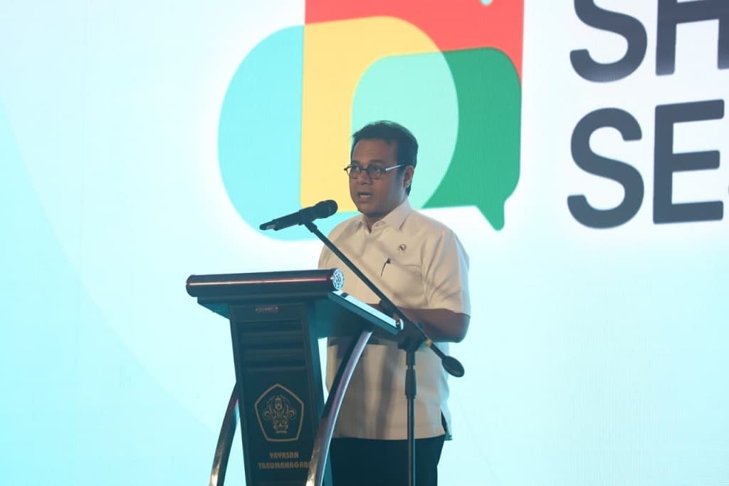 Komdigi Akui Ada Bahaya Tersembunyi di Balik AI, Intai Data Publik!