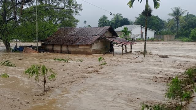 Dampak Banjir dan Longsor Sumatra: 139.485 Rumah Rusak, Terbanyak di Aceh Dampak Banjir dan Longsor Sumatra: 139.485 Rumah Rusak, Terbanyak di Aceh