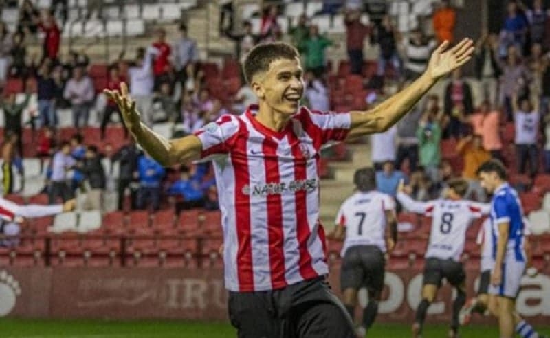 Real Madrid Rekrut Pemain Serba Bisa Berusia 19 Tahun