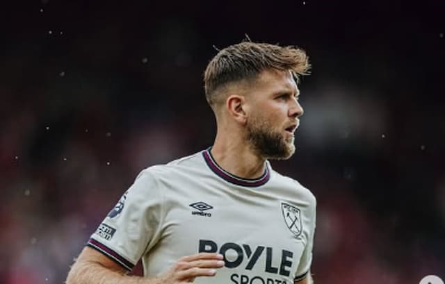 Niclas Fullkrug Kenakan Nomor Punggung Terkutuk di AC Milan