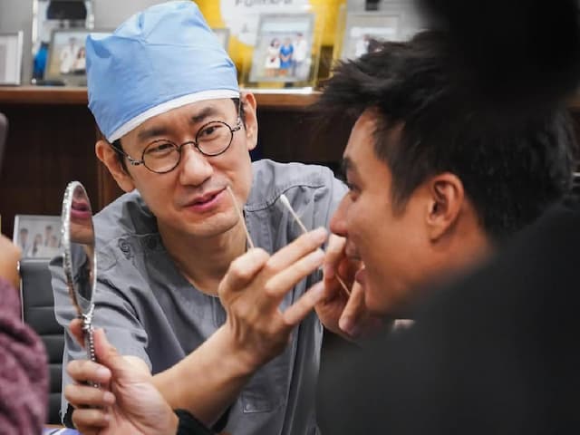 Demi Wajah Awet Muda, Baim Wong Rela Stem Cell di Korea