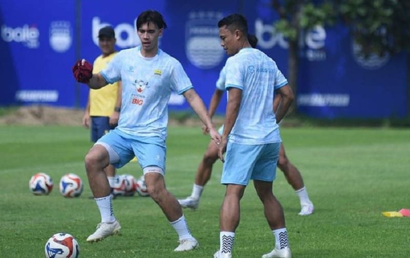 Terungkap! Ini Alasan Dion Markx Pilih Nomor 44 di Persib Bandung