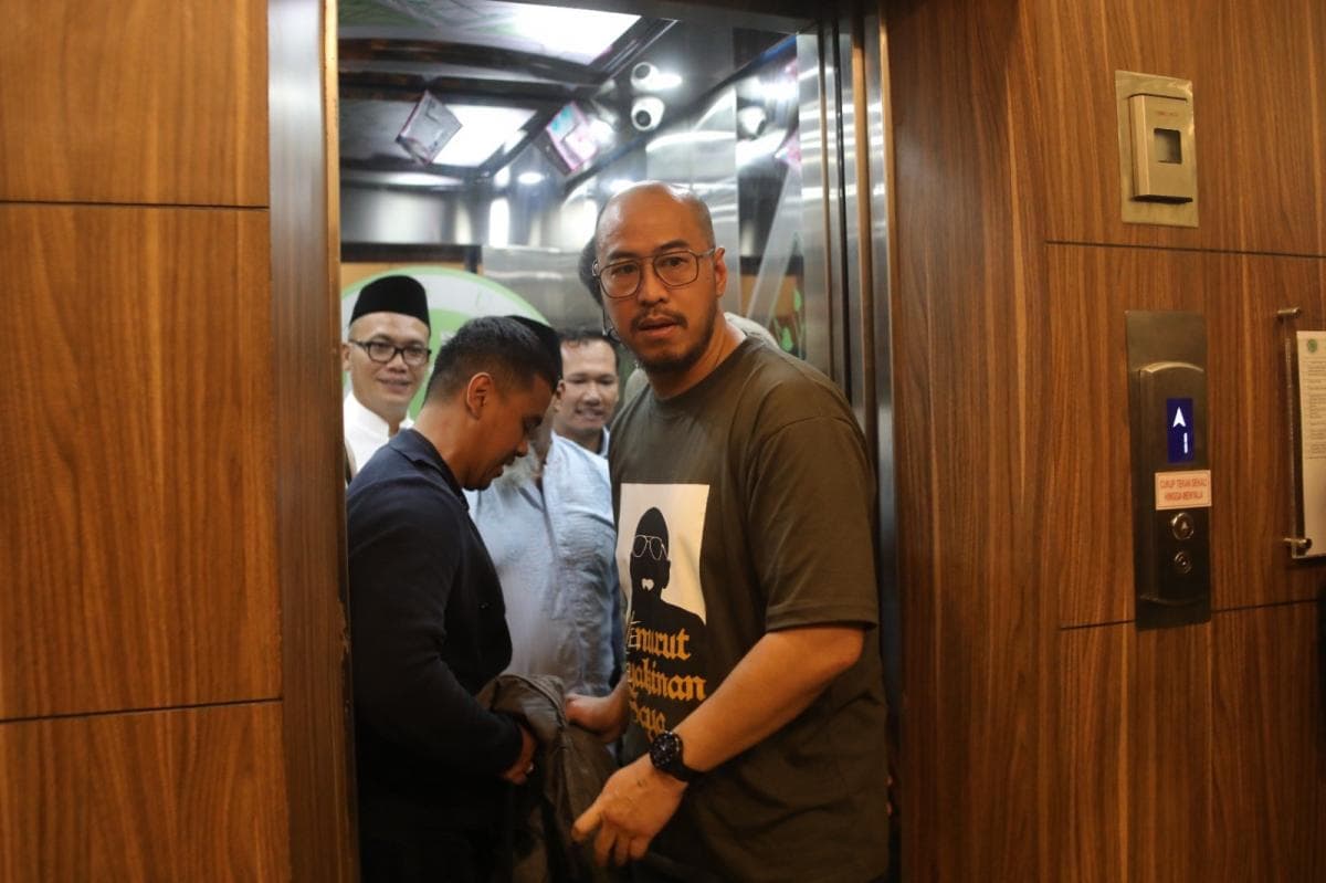 Periksa Pandji Pragiwaksono, Polisi Usut Penyusun Materi Mens Rea