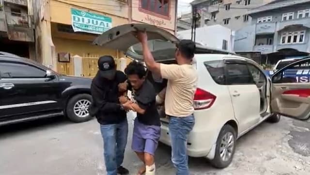 Melawan saat Ditangkap, 2 Maling Sempat Viral Gotong Motor Curian di Medan Ditembak