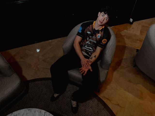 Bukan Persib, Cyrus Margono Justru Resmi Gabung Persija