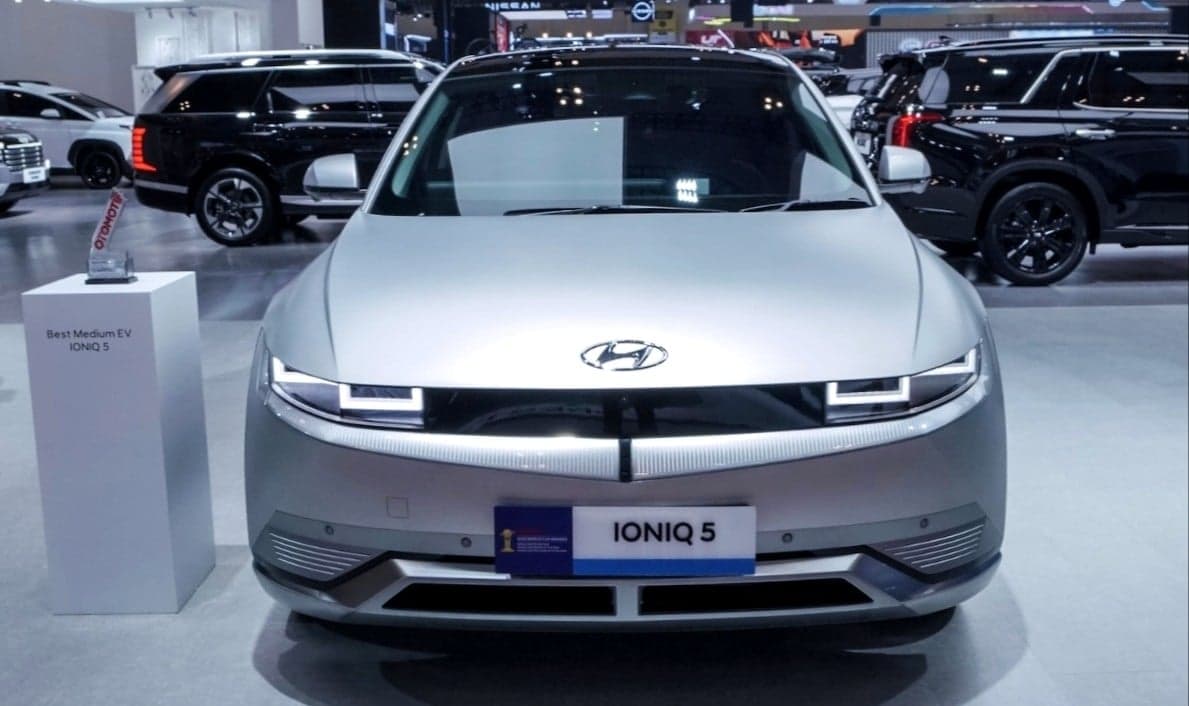 Boyong Seluruh Line Up, Hyundai Targetkan Penjualan 2.000 Unit di IIMS 2026 
