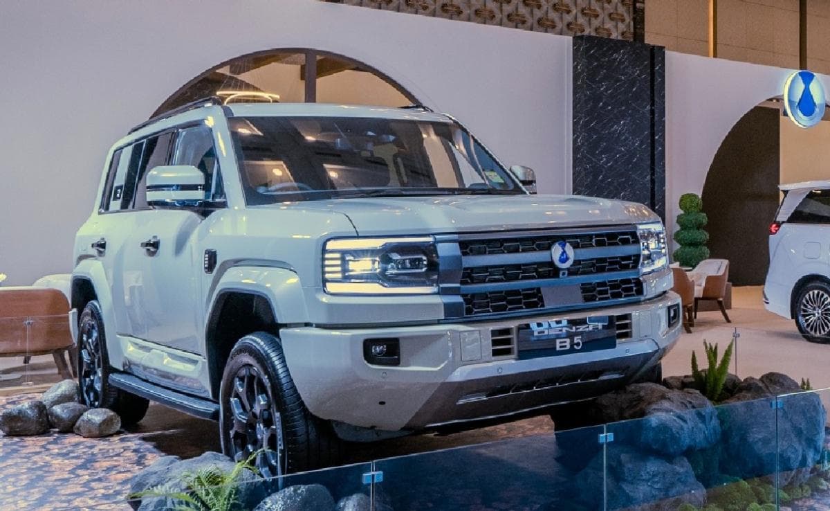 Rambah Pasar Plug-In Hybrid, BYD Pastikan Luncurkan SUV Mewah Denza B5