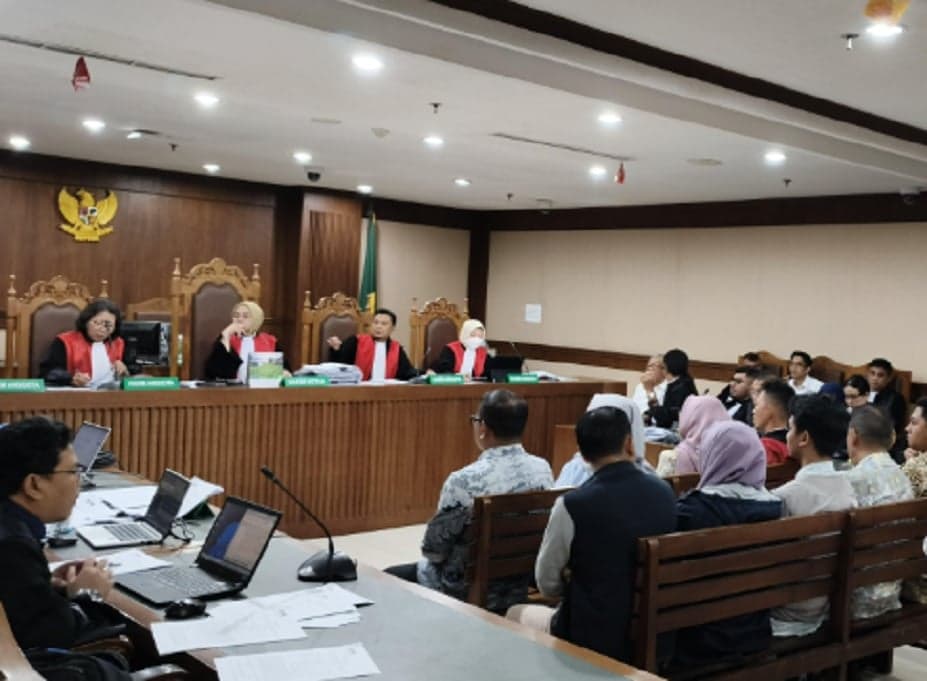 Eks Stafsus Ida Fauziyah Ngaku Terima Uang hingga Tiket BLACKPINK